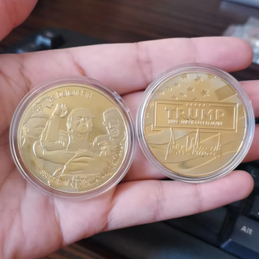 Trump Defiant Fist Coin