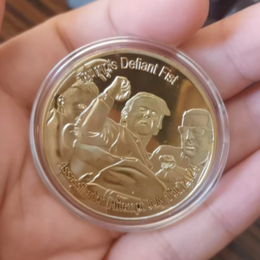 5 Trump Defiant Fist Coins